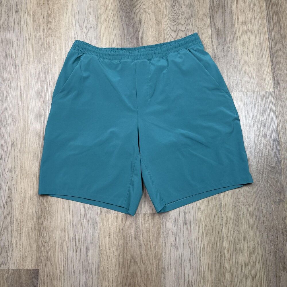 Lululemon Shorts Mens Large Green Lined Pace Breaker Running 9in Inseam Athletic
